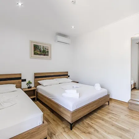 Appartement Bliss By Pikhost Gjirokastër