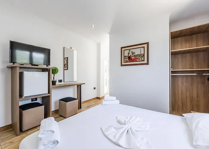 Bliss By Pikhost Apartament Gjirokastra