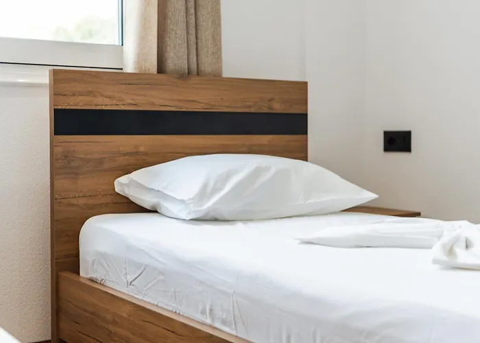 Bliss By Pikhost Apartament Gjirokastra